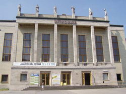 Dům kultury města Ostravy - společenský sál